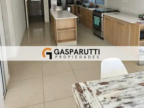 Casa en Venta en Septiembre con Pileta!