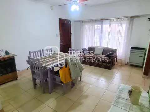 VENTA - Chalet en PH 3 ambientes con garage y patio propio en Punta Mogotes - Mar del Plata
