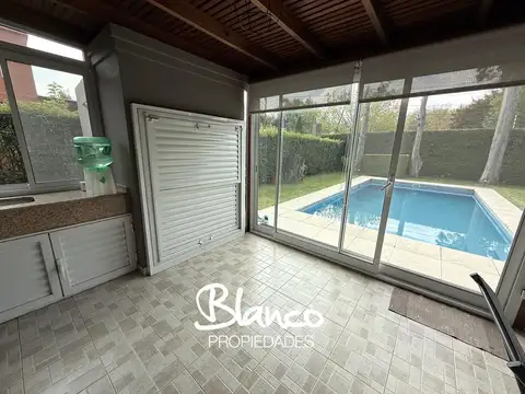 Casa en Venta en La Candela, USD 200.000