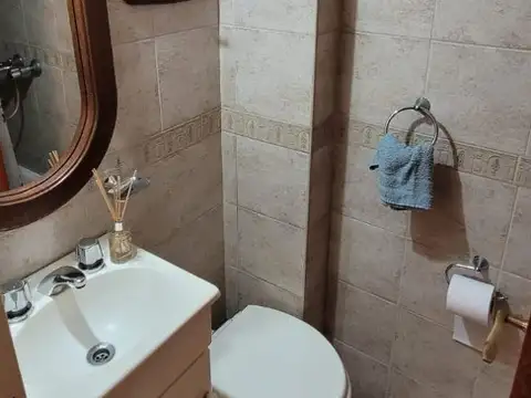 Departamento 4 ambientes con 2 baños