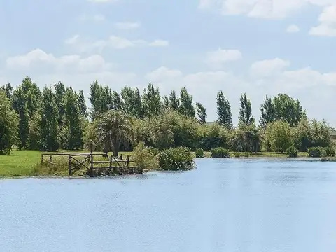 Terreno en Venta 30  mts Fondo