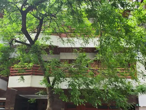 4 AMBIENTES + HOME OFFICE – COCHERA – BAULERA - ÚLTIMO PISO