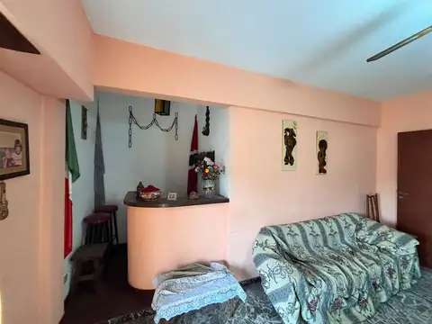 Venta Departamentos + locales en Monte Grande