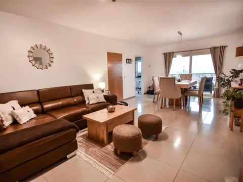 Departamento en Venta con 1 cocheras