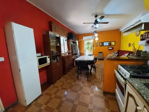 Depto Tipo Casa en Venta de 2 ambientes