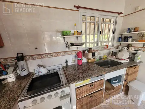 Casa 4 ambientes con 3 baños