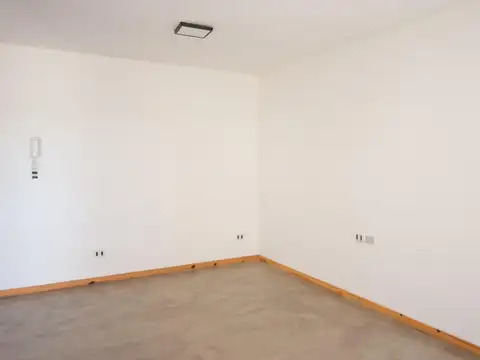 Departamento en Alquiler en Chilavert, $ 550.000