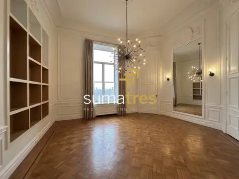 Departamento en Venta de 6 ambientes