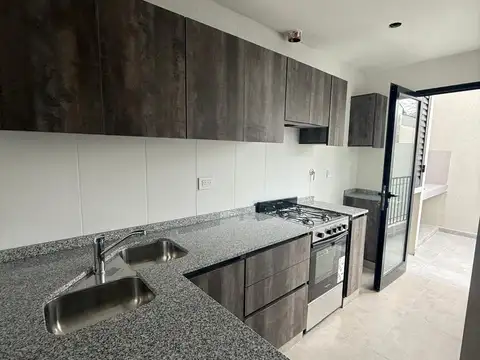 Duplex de 3 Ambientes a Estrenar en Primer y Segundo Piso con Terraza Propia Parrilla