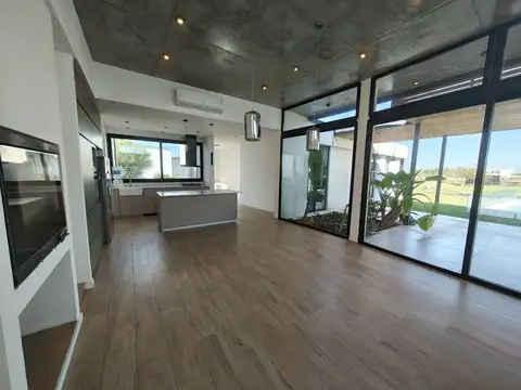 Casa en Alquiler A Estrenar