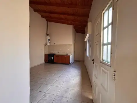 Depto Tipo Casa en Alquiler de 2 ambientes
