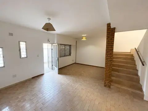 Depto Tipo Casa en Venta de 4 dormitorios