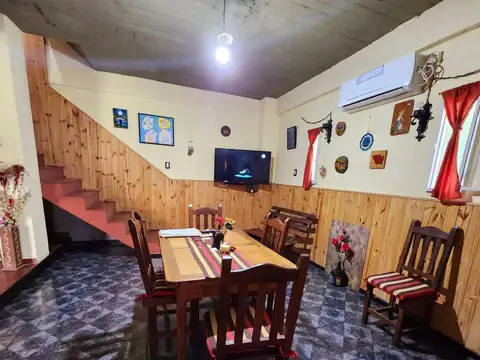 VENTA CASA 4 AMBIENTES MAS LOTE DE VICHENZO  PILAR