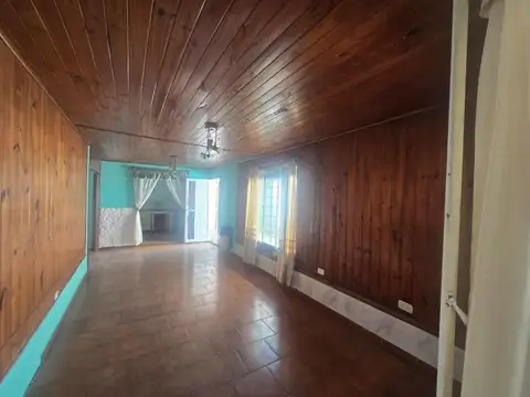 Depto Tipo Casa en Alquiler de 3 dormitorios