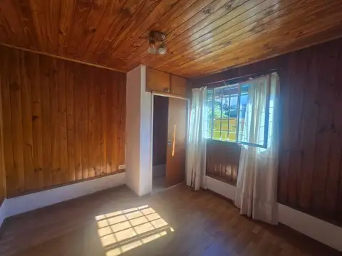 Depto Tipo Casa 4 ambientes con 1 baño