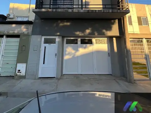 Casa en venta c/ cochera en Gualeguaychú