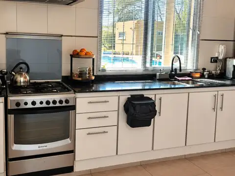 Casa en Venta en Los Pioneros, USD 125.000