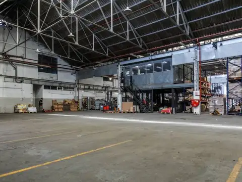 Galpon en Venta en Barracas, USD 2.400.000