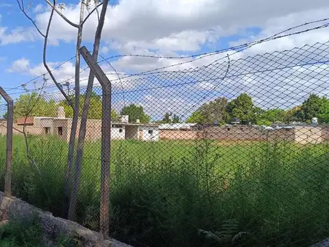 EXCELENTE INVERSIÓN  TUNUYÁN CENTRO LOTE 3.490 M2
