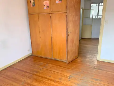 DEPARTAMENTO DE 2 AMBIENTES AL FRENTE