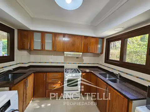 Casa en Venta de 4 dormitorios