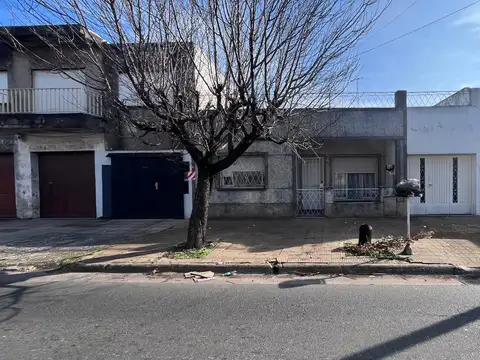 Casa En Venta 3 Ambientes Con Quincho Ramos Mejia