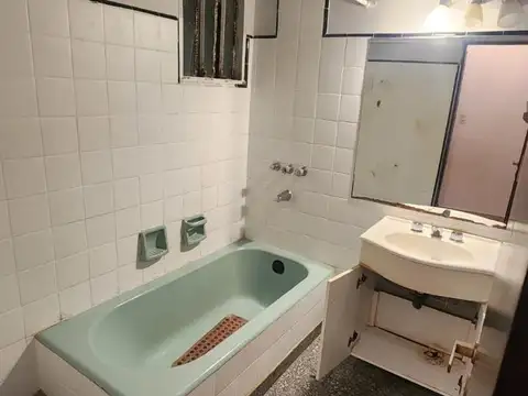 Casa 3 ambientes con 2 baños