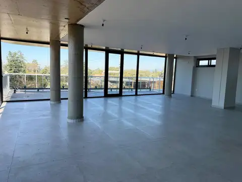 Oficina en Alquiler en Yerba Buena, $ 1.650.000