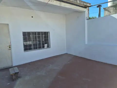 REMAX VENDE EN SAN VICENTE PH PRIMER PISO 3 DORM