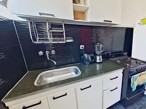 Depto Tipo Casa 2 ambientes con 1 baño