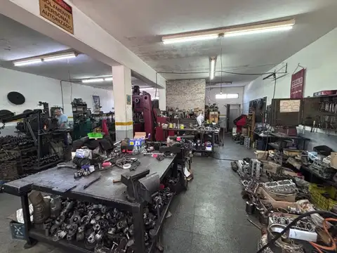 LOCAL Y PH EN VENTA EN PERGAMINO