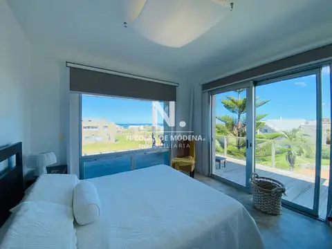 Casa 4 ambientes con 4 baños