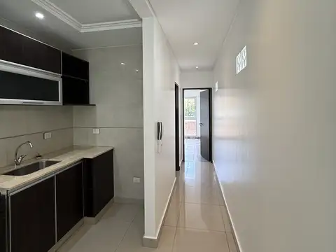 Depto. en ALQUILER de 1 dorm. con balcón en el Centro de Salta Capital