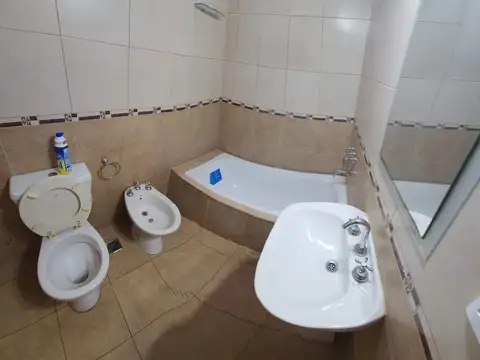 Depto Tipo Casa en Alquiler en Merlo, $ 800.000