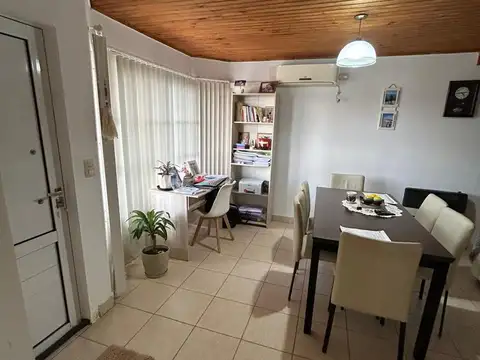 Cornelio Saavedra 300