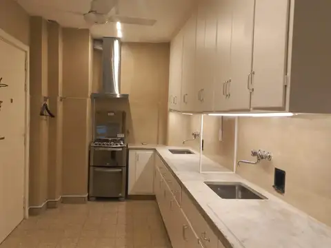 Departamento en Alquiler de 3 dormitorios