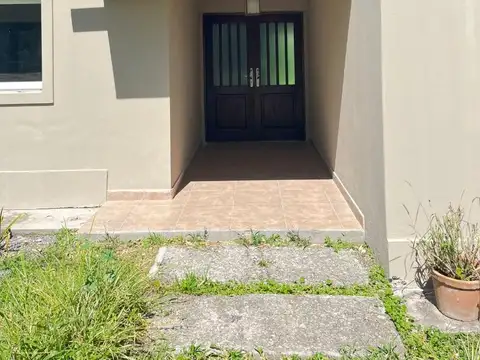 Exc Casa 3 Dorm Vta Suite/Gge/pileta/qcho Praderas S Lorenzo