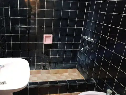Depto Tipo Casa en Venta 56 años