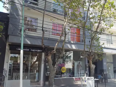 DEPARTAMENTO 2 AMB EN ALQUILER.- MERLO CENTRO