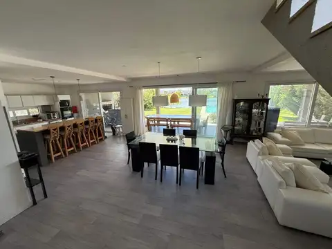 Casa en Venta de 4 dormitorios