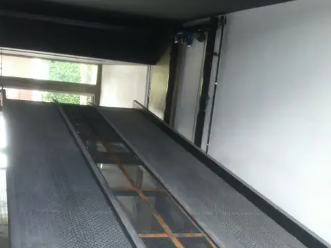 Cochera en Venta Cubierta