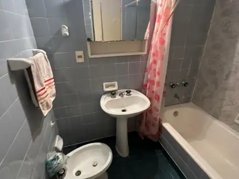 Departamento en Alquiler en Colegiales, $ 600.000