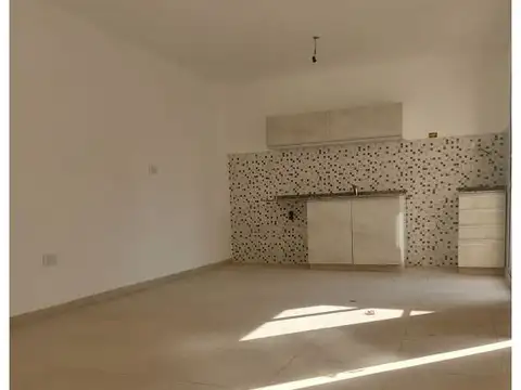 Fraga 600 , Piso 0