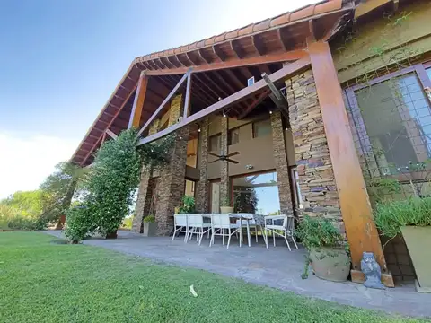 Casa en Venta en Victoria, USD 1.200.000