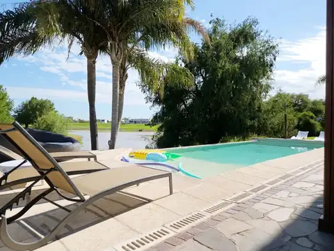 Casa en Venta de 4 dormitorios