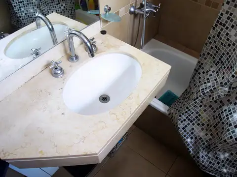 Departamento 2 ambientes con 1 baño