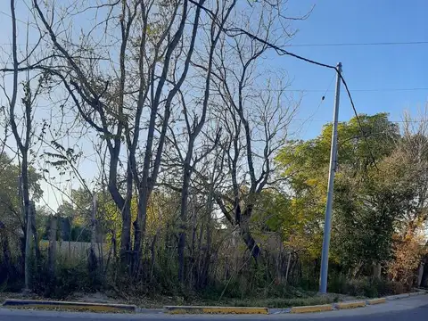 TERRENO EN VENTA EN GUAYMALLÉN- ID: 299705
