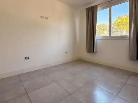 Departamento en Venta en Countries y Barrios Cerrados en Berazategui, USD 379.000