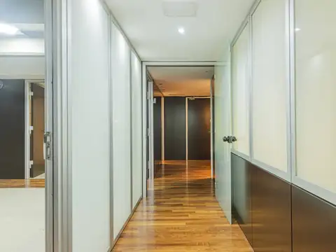 Paraguay 1200, Piso 1