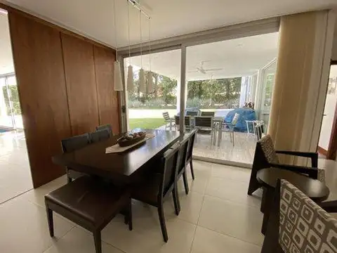 Casa en Venta 14 años